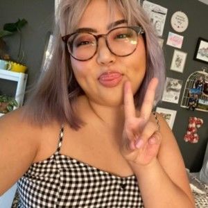 Meet your Posher, Serena